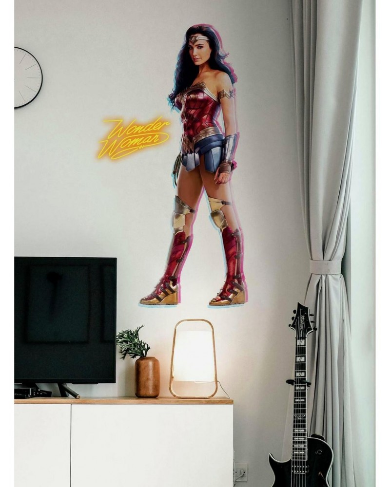 DC Comics Wonder Woman Gal Gadot Peel & Stick Giant Wall Decals $10.04 Decals