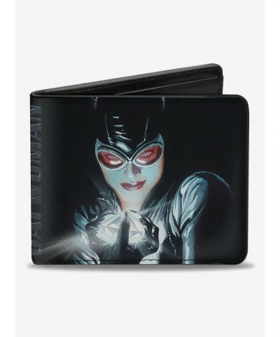 DC Comics Catwoman Holding Diamond Bifold Wallet $6.90 Wallets